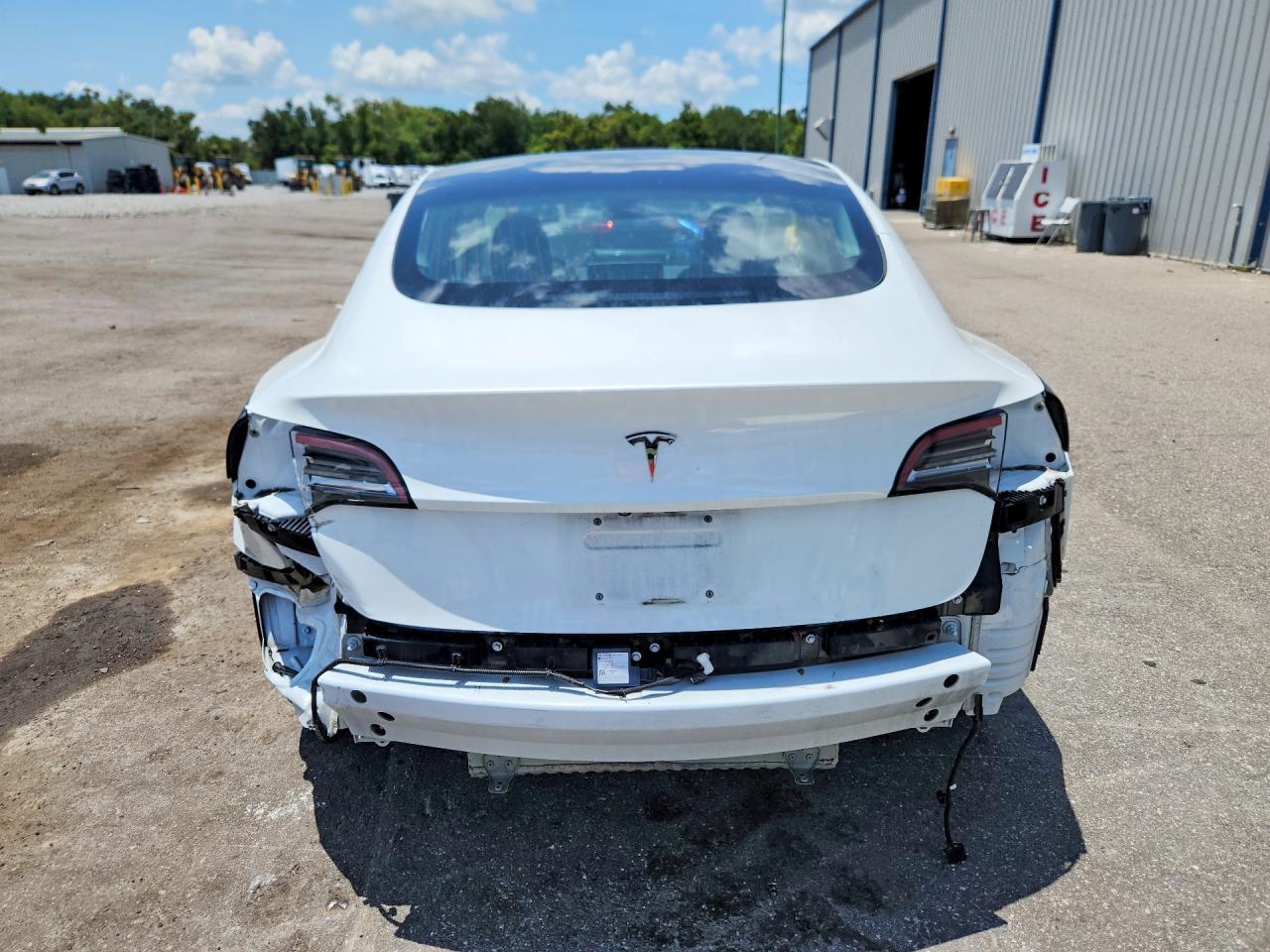 2018 Tesla Model 3 - Image 6
