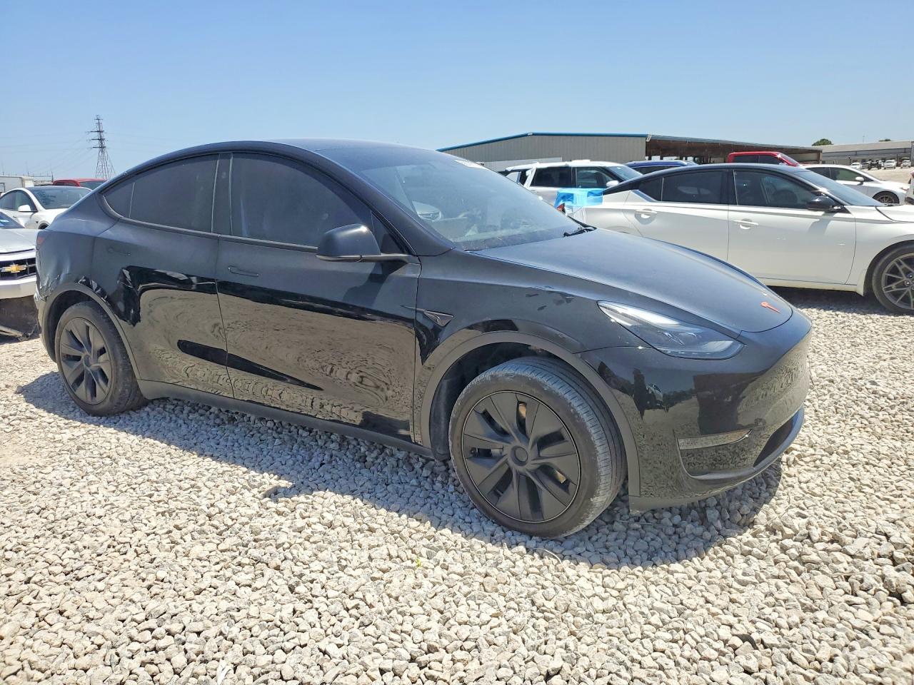 2024 Tesla Model Y - Фото 4
