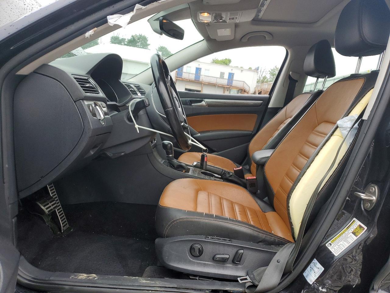 2018 Volkswagen Passat Sel Premium - Image 7