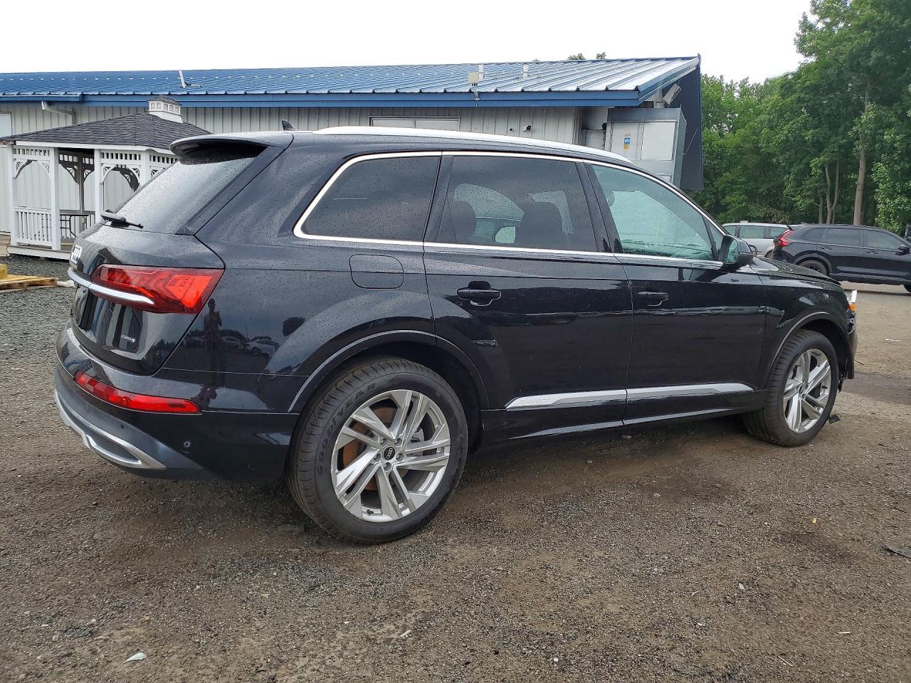 2021 Audi Q7 Premium Plus - Фото 3