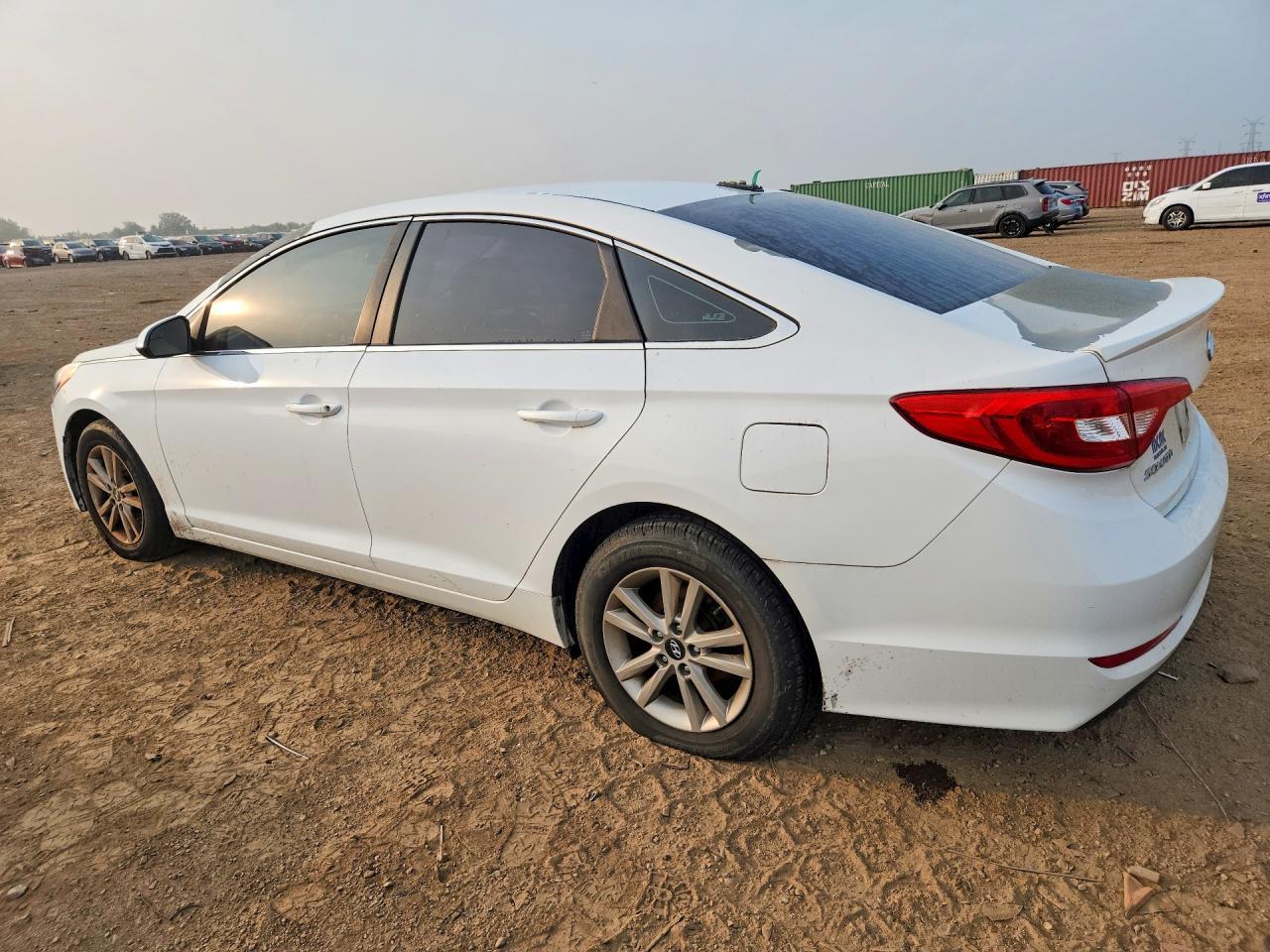 2016 Hyundai Sonata Se - Image 2