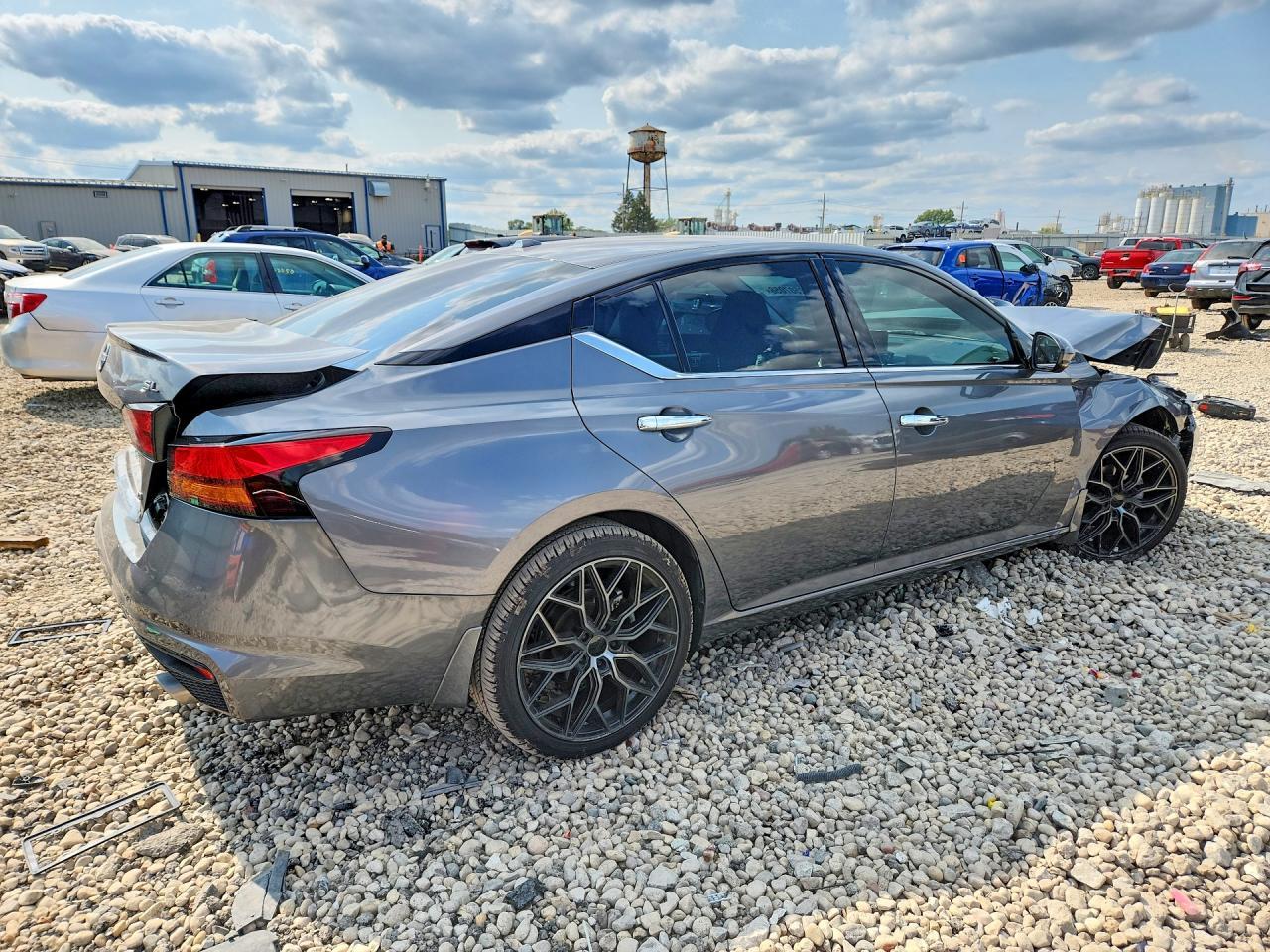 2024 Nissan Altima Sl - Фото 3