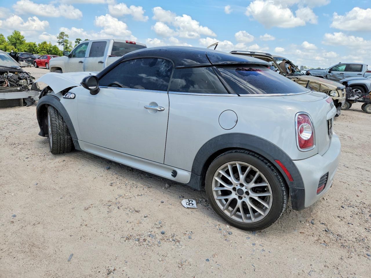 2013 Mini Cooper Coupe S - Image 2