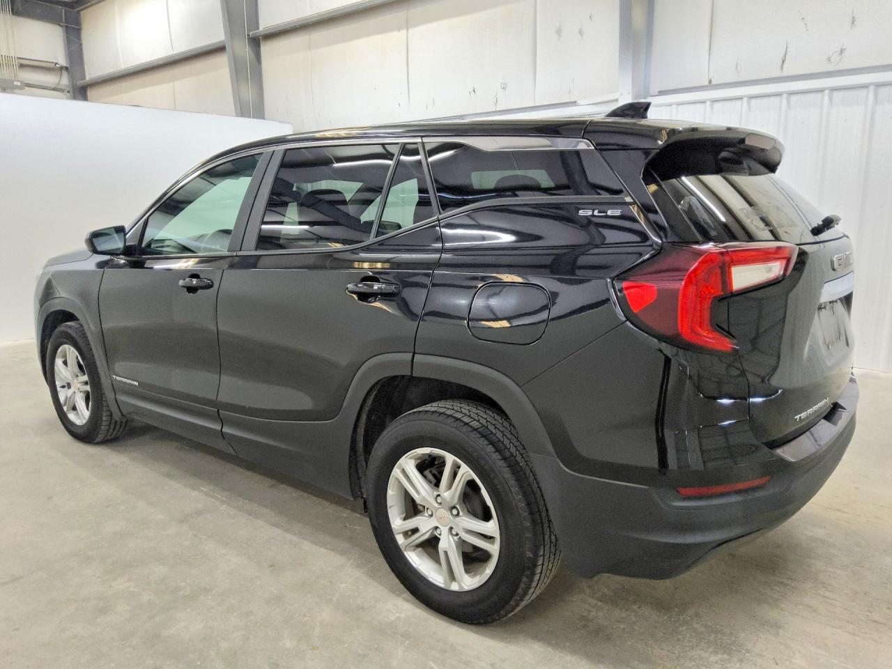 2022 GMC Terrain Sle - Фото 2