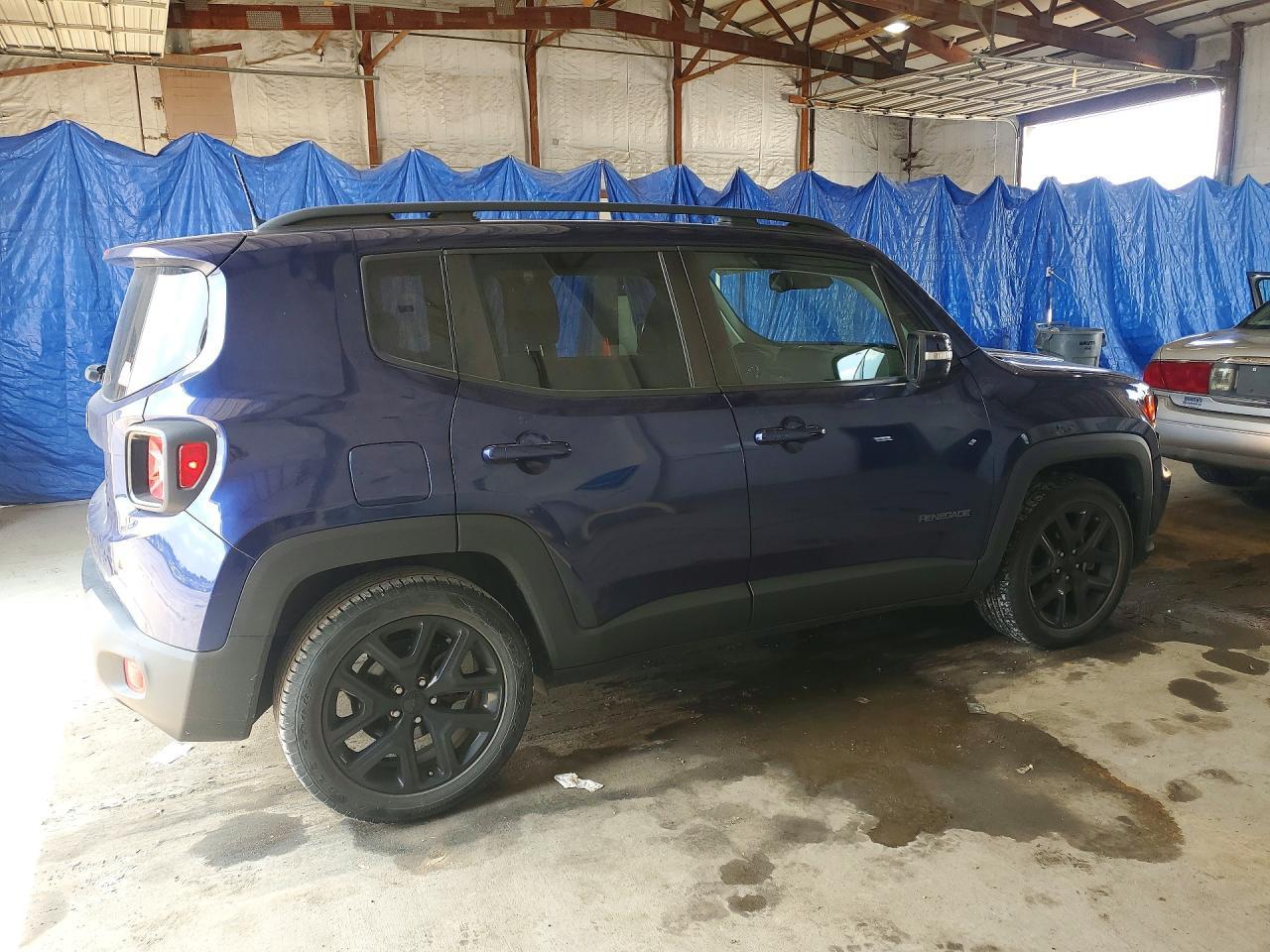 2019 Jeep Renegade Latitude - Фото 3
