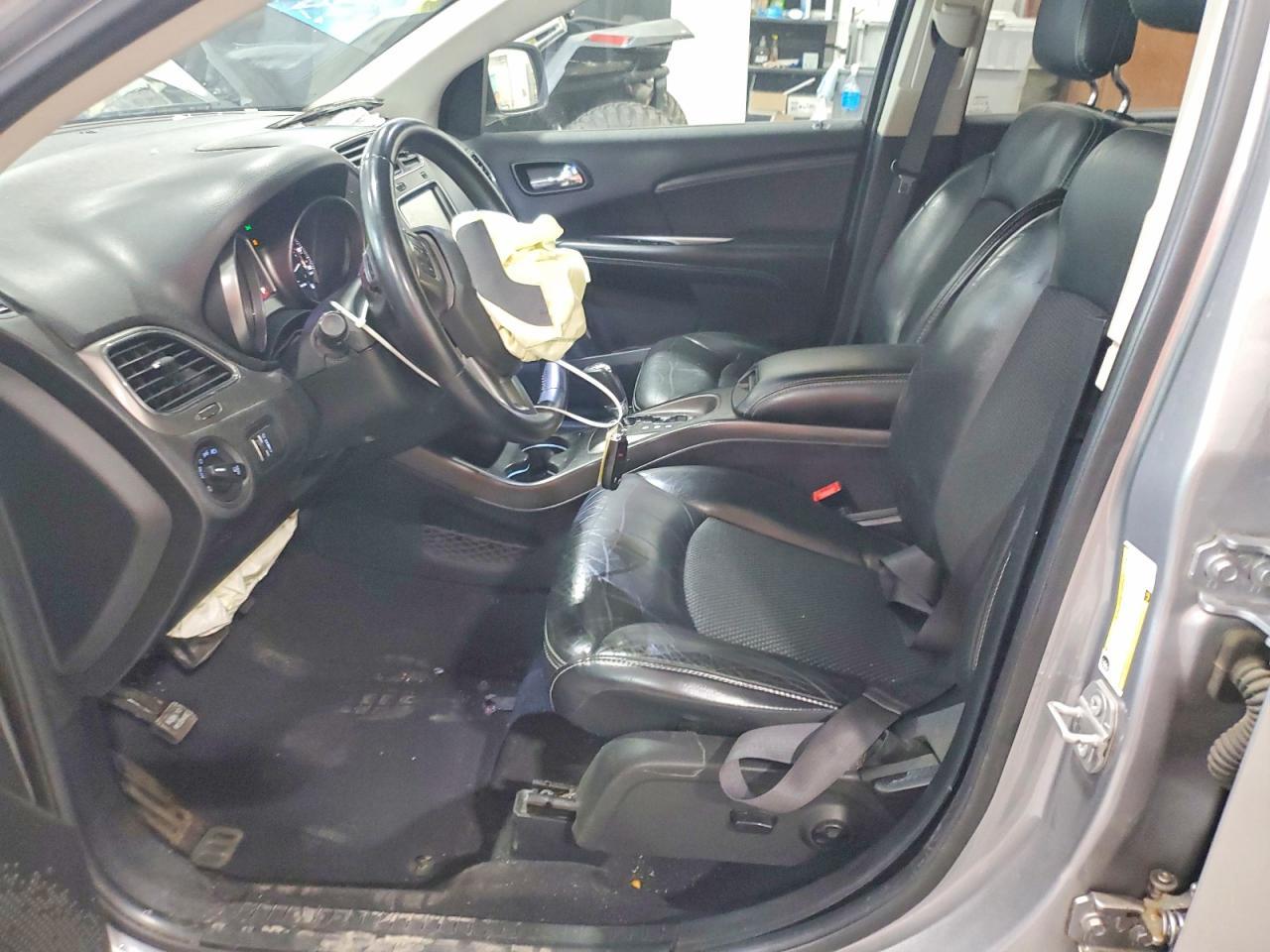 2018 Dodge Journey Crossroad - Image 7