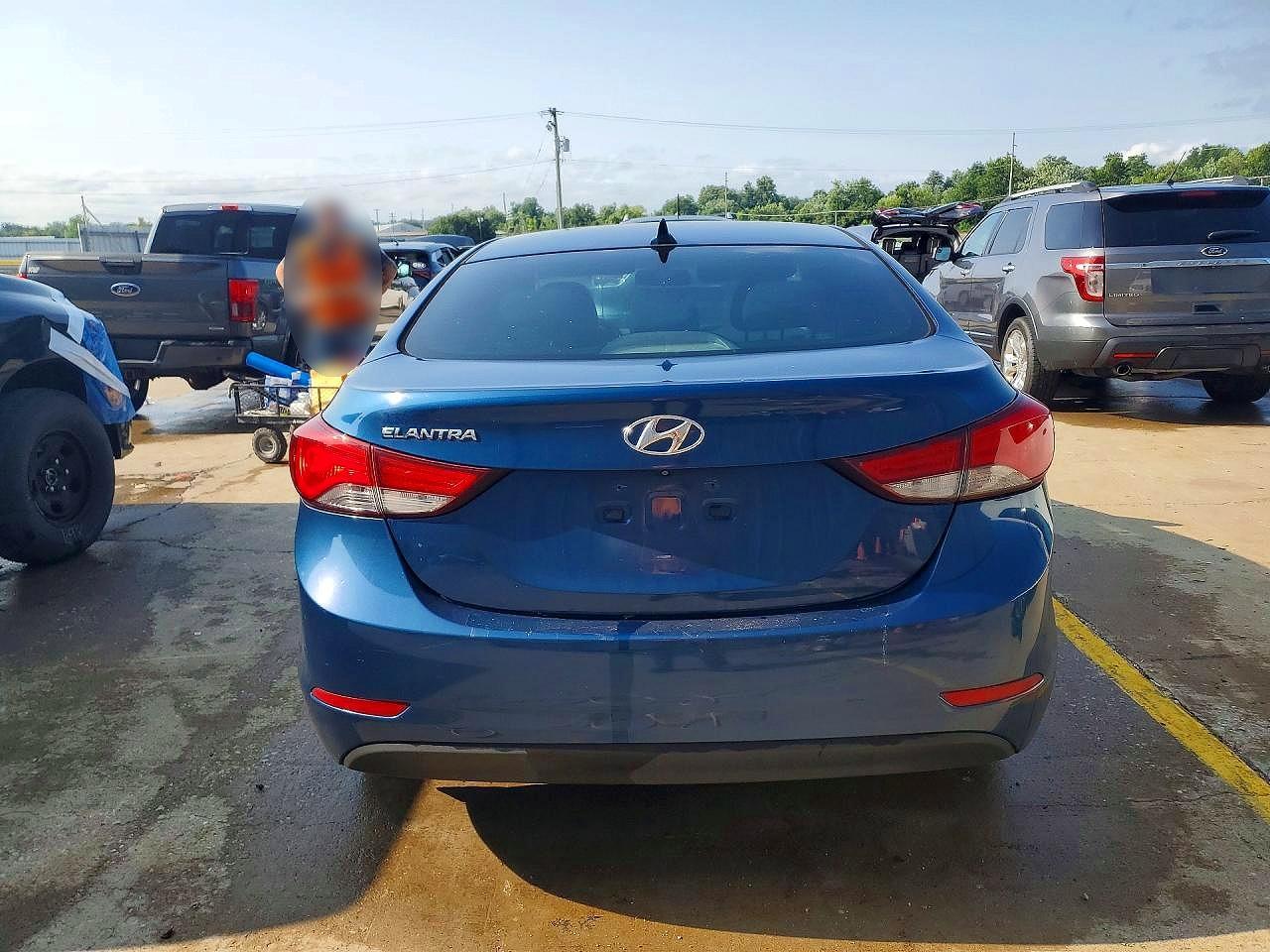 2015 Hyundai Elantra Se - Фото 6