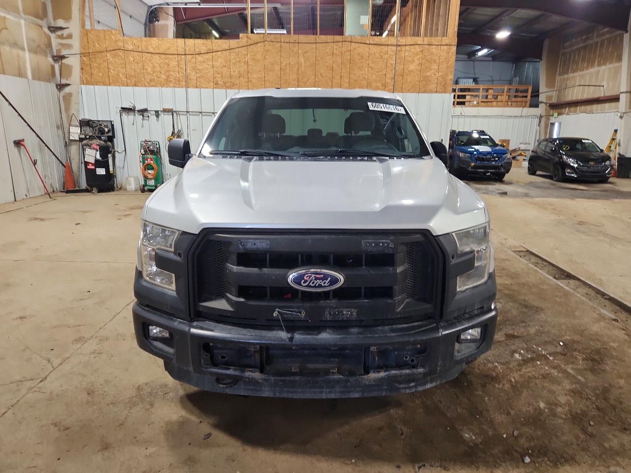 2015 Ford F150 Supercrew - Фото 5