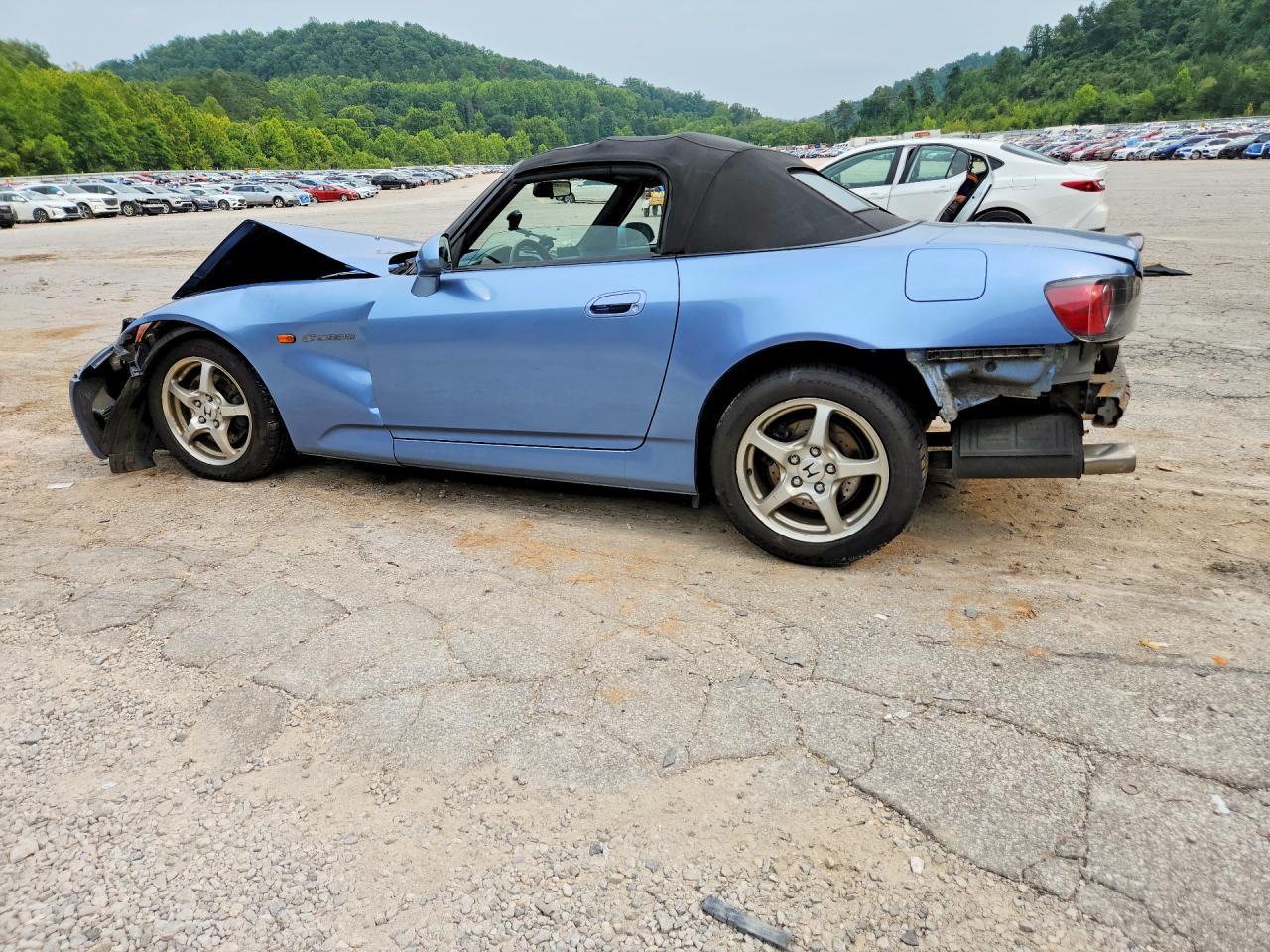 2003 Honda S2000 - Image 2