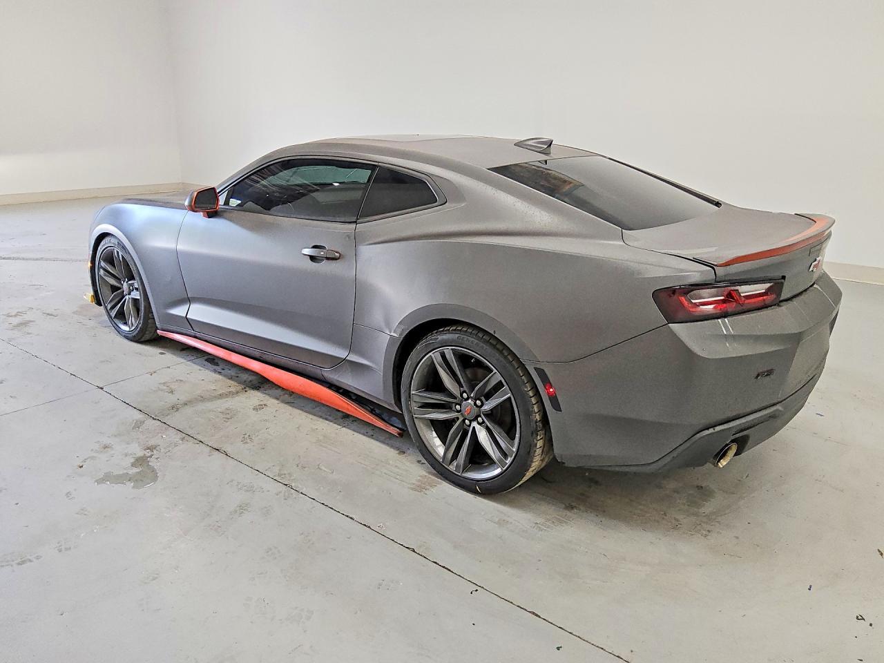 2016 Chevrolet Camaro Lt - Фото 2