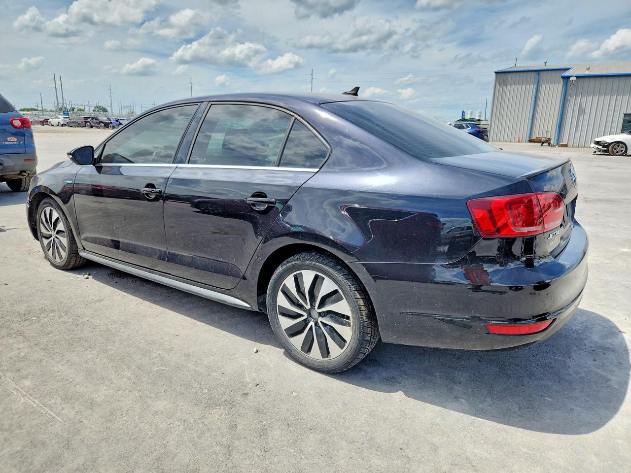 2013 Volkswagen Jetta Hybrid - Фото 2