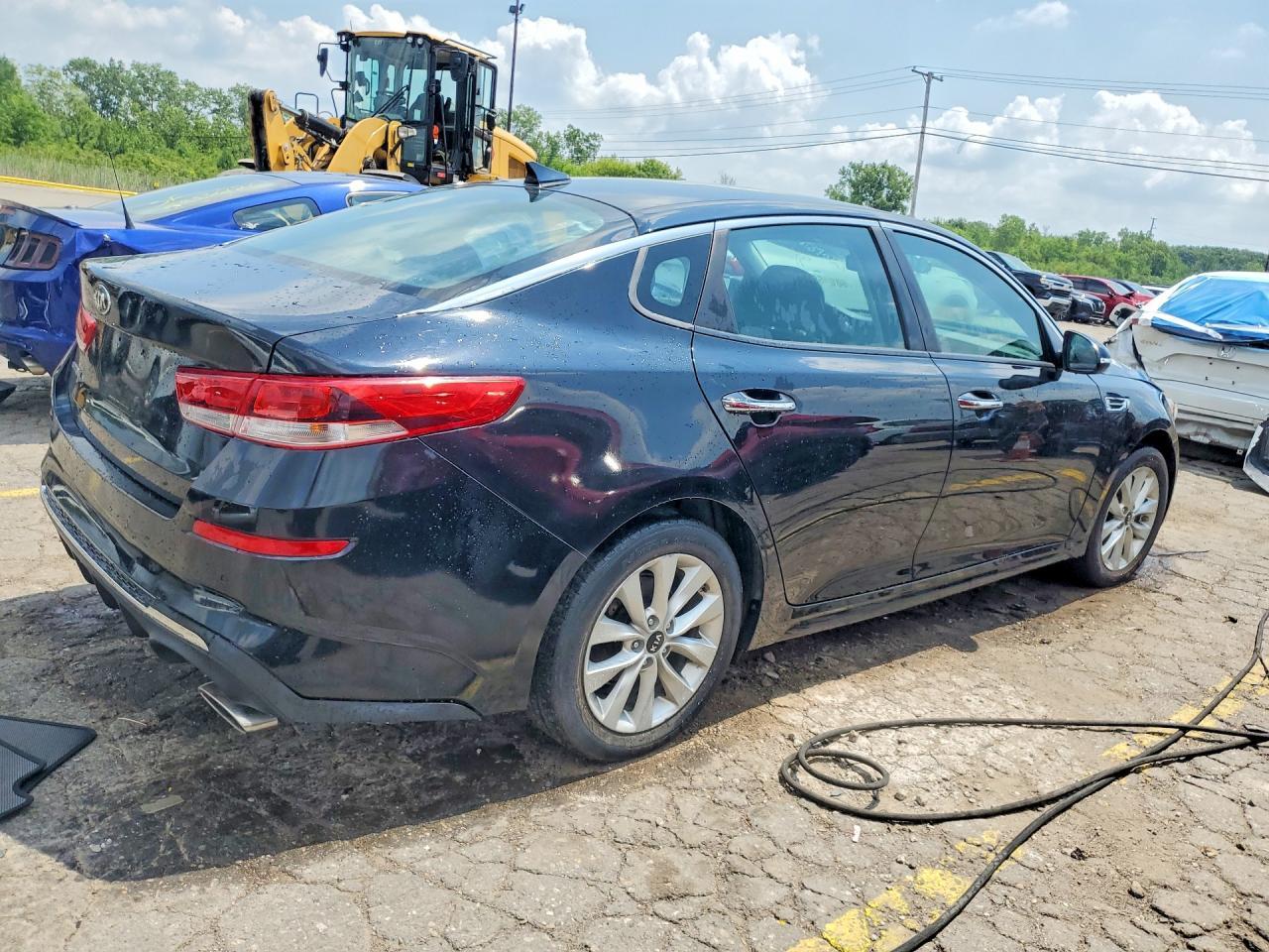 2018 Kia Optima Lx - Фото 3