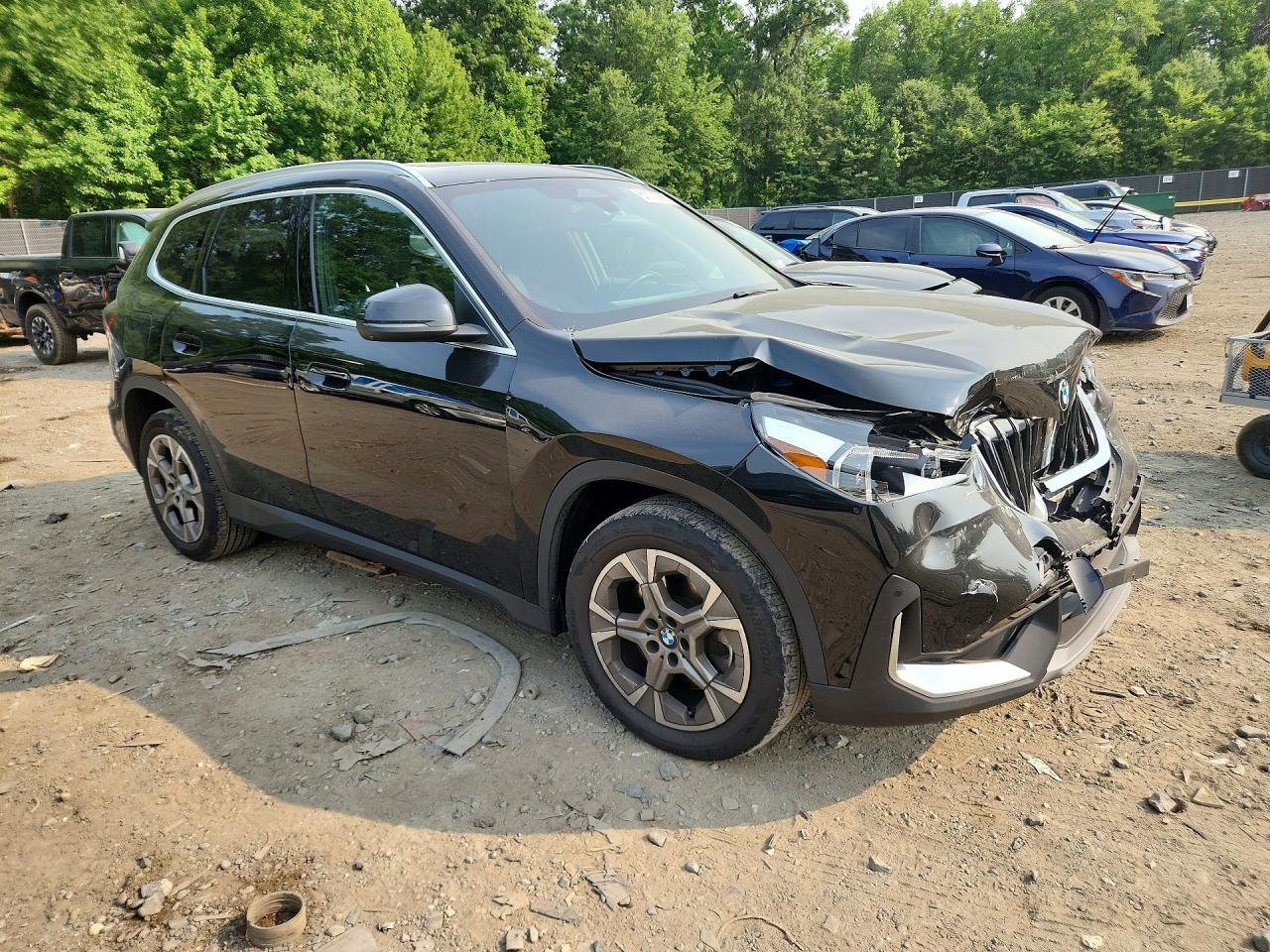2023 BMW X1 xDrive28I - Image 4