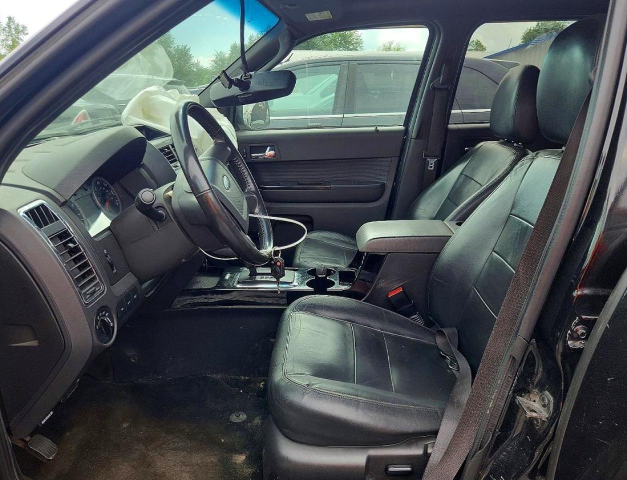 2012 Ford Escape Limited - Image 7