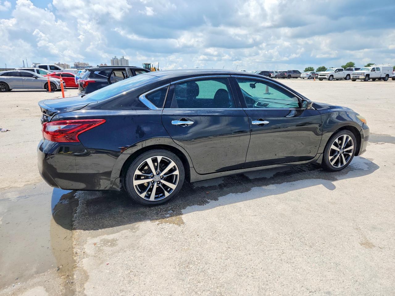 2017 Nissan Altima 2.5 Sr - Фото 3