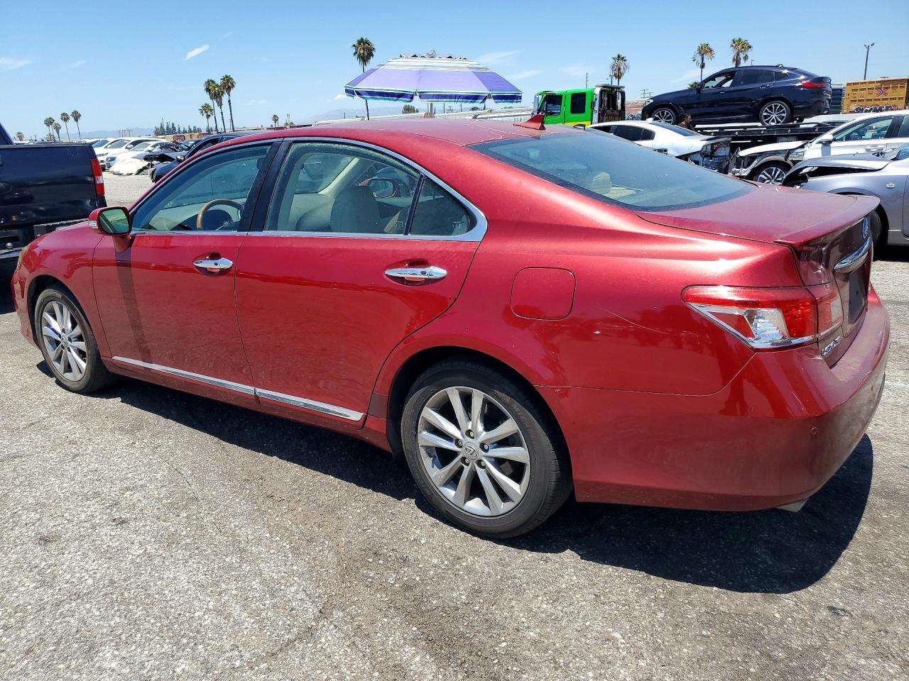 2010 Lexus Es 350 - Фото 2