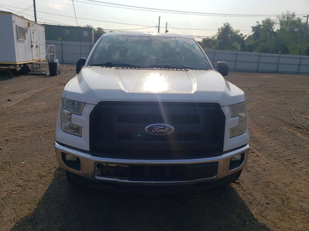 2015 Ford F150 Super Cab - Фото 5