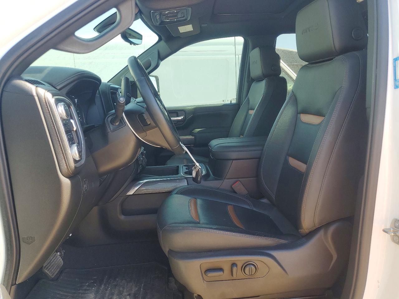 2023 GMC Sierra K2500 At4 - Фото 7
