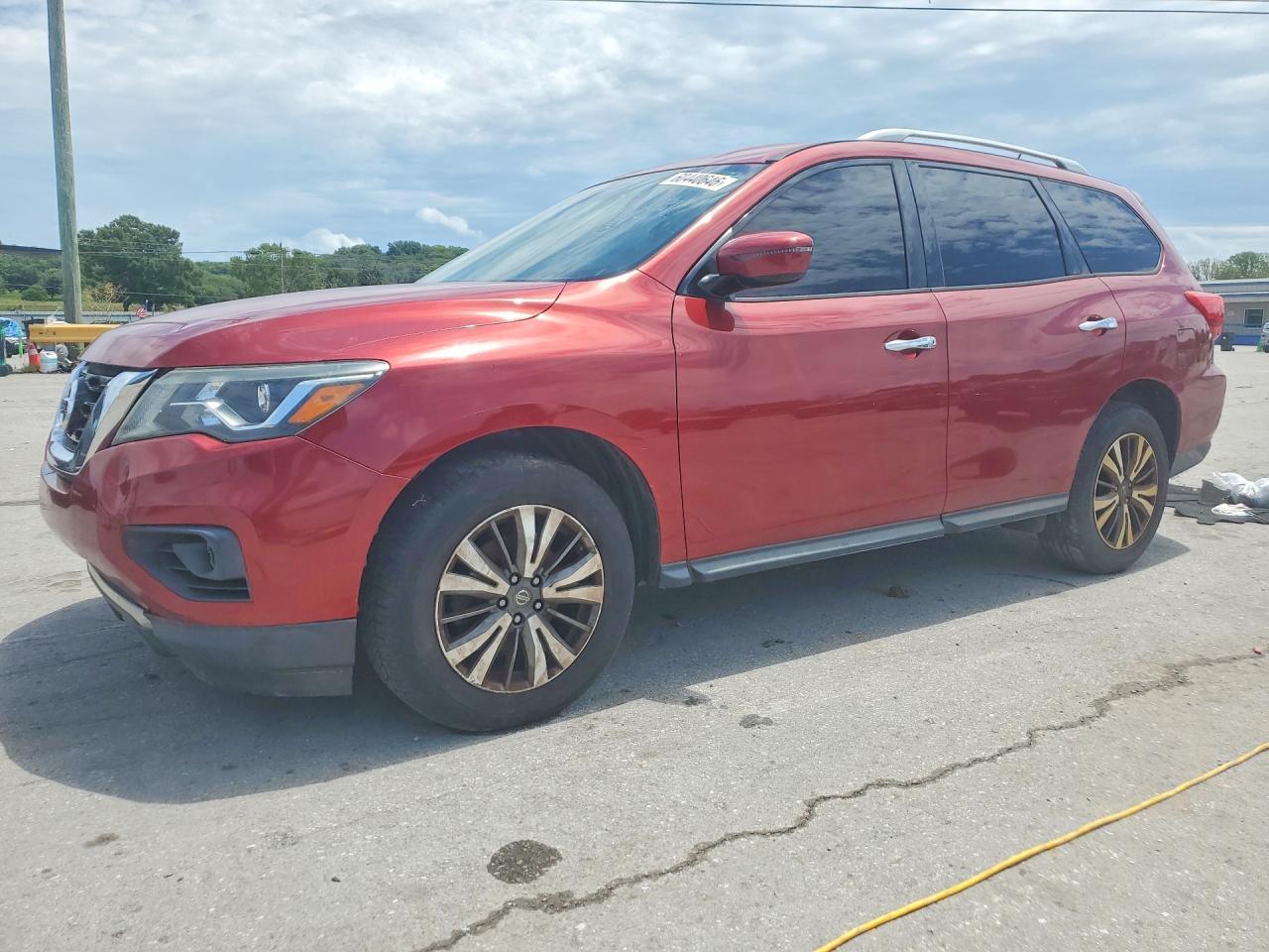 2017 Nissan Pathfinder Sv