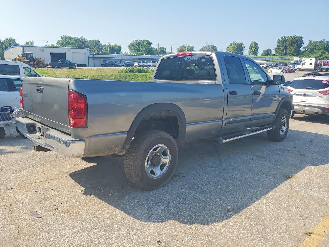 2008 Dodge Ram 2500 St - Фото 3