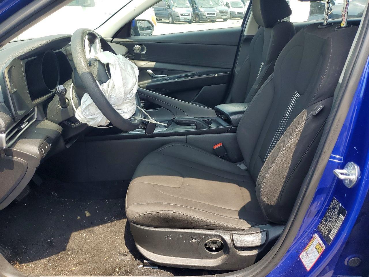 2023 Hyundai Elantra Sel - Image 7