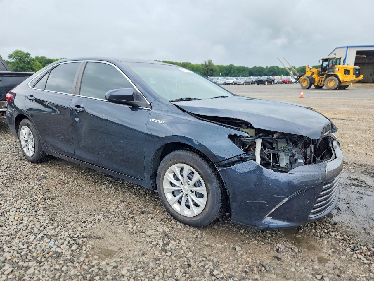 2015 Toyota Camry Hybrid Le - Фото 4