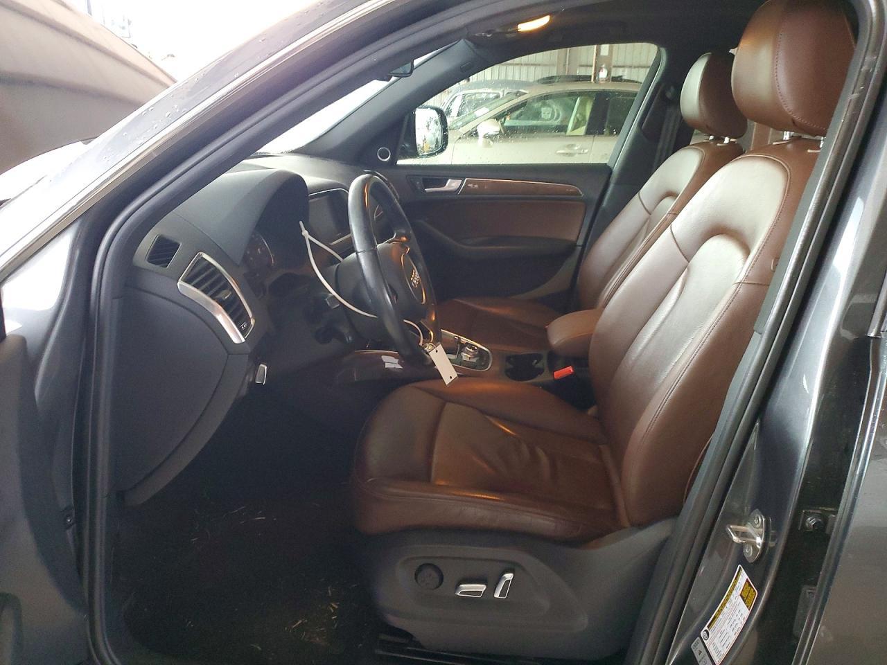 2016 Audi Q5 Premium Plus S-Line - Image 7