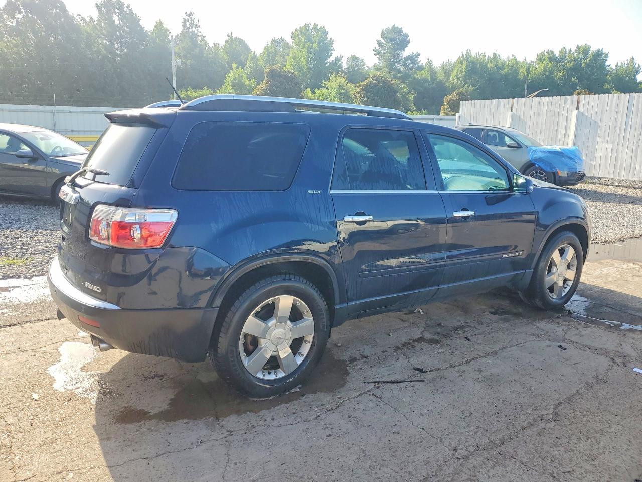 2007 GMC Acadia Slt-1 - Image 3