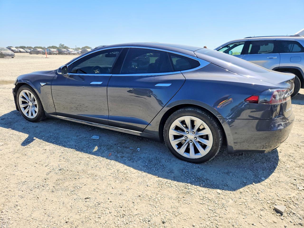 2016 Tesla Model S - Фото 2