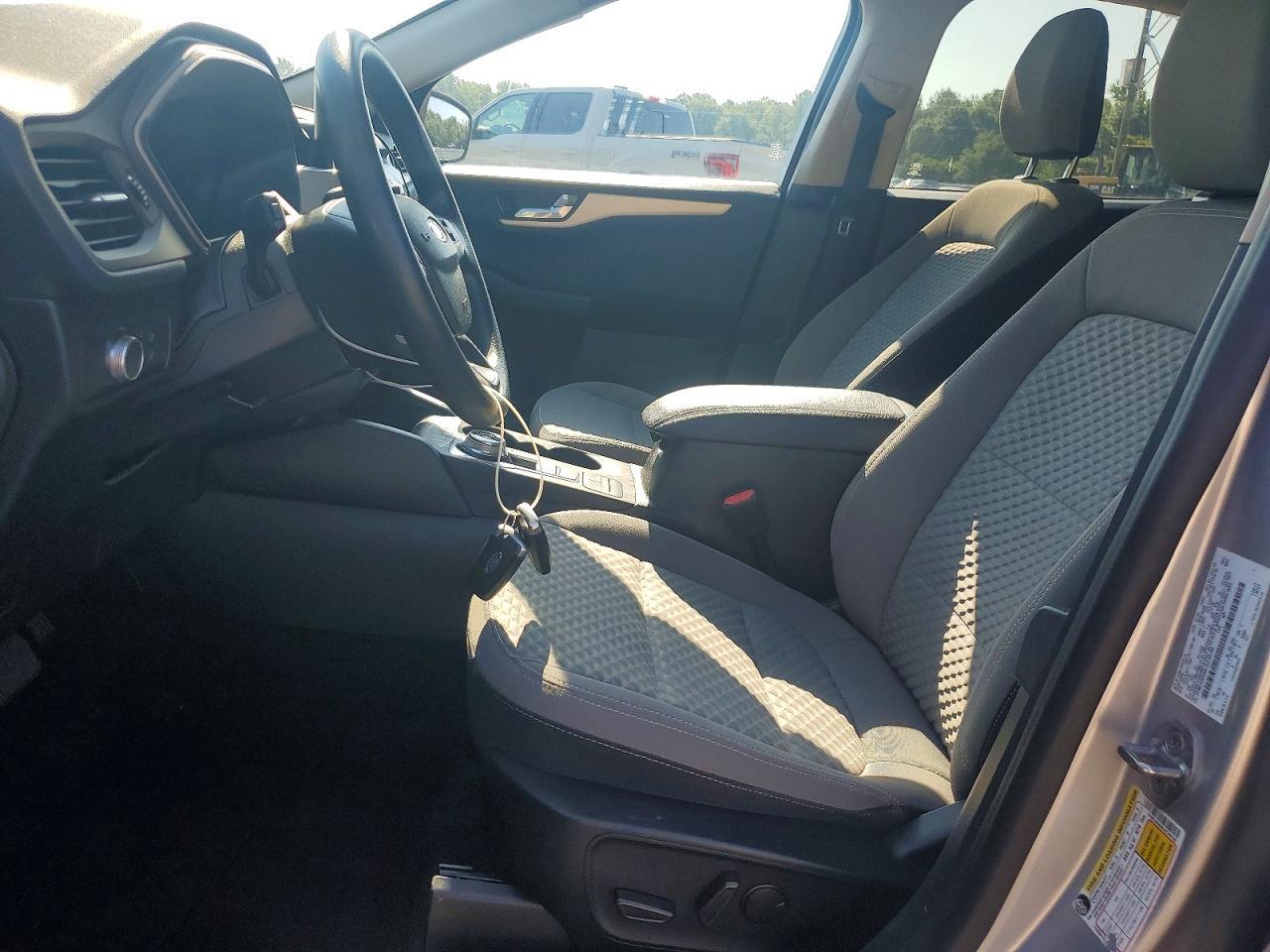 2020 Ford Escape Se - Фото 7