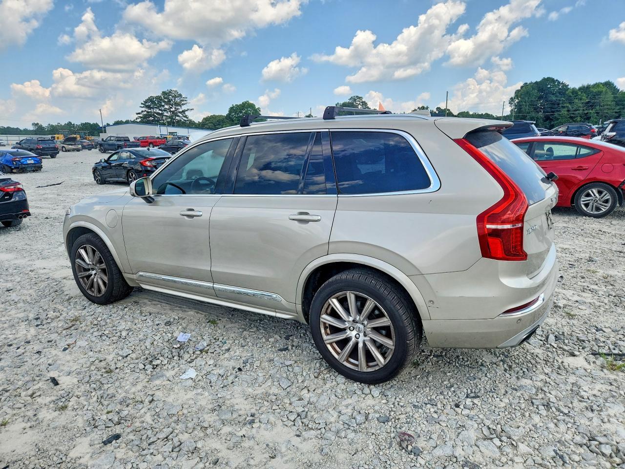 2017 Volvo Xc90 T8 - Фото 2