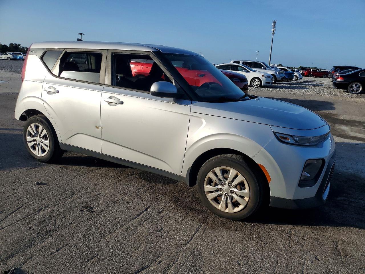 2020 Kia Soul Lx - Фото 4