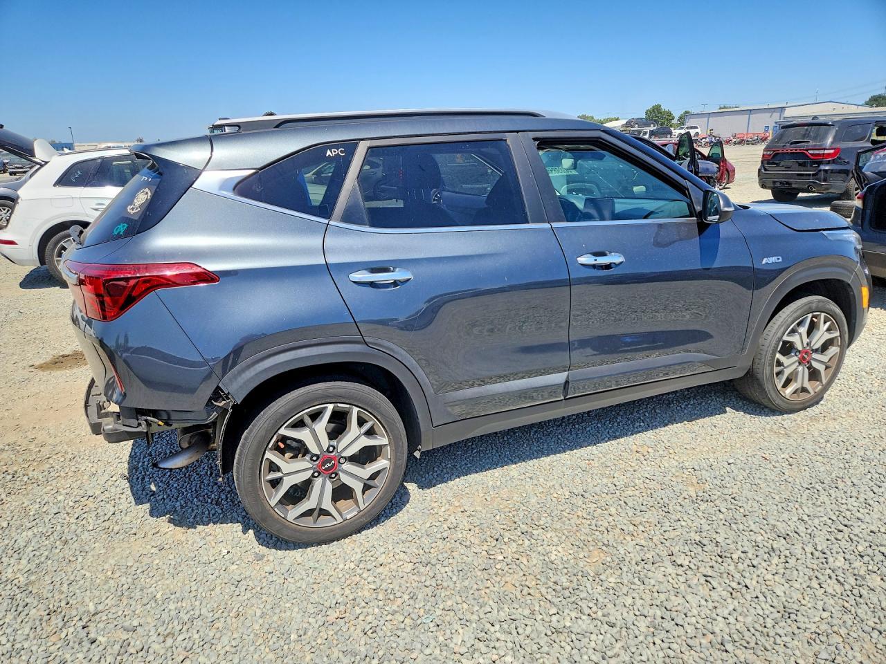 2023 Kia Seltos Sx - Image 3