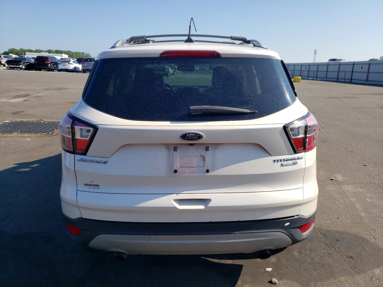 2018 Ford Escape Titanium - Фото 6