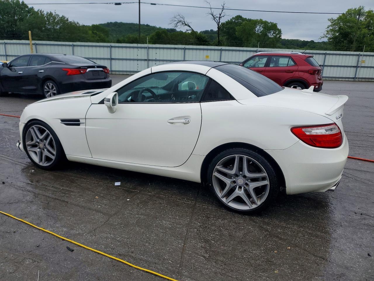 2015 Mercedes-Benz Slk 250 - Image 2