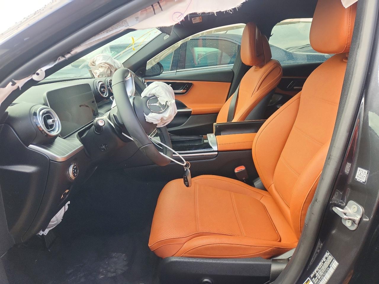 2026 Mercedes-Benz C 300 4Matic - Image 7