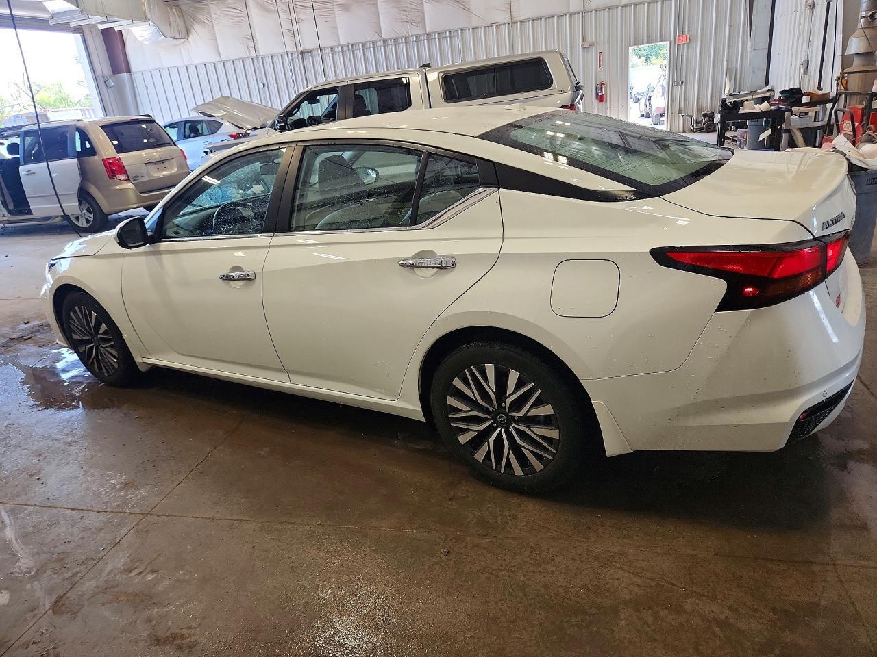 2024 Nissan Altima Sv - Фото 2