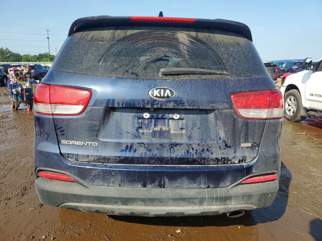 2017 Kia Sorento Lx - Фото 6