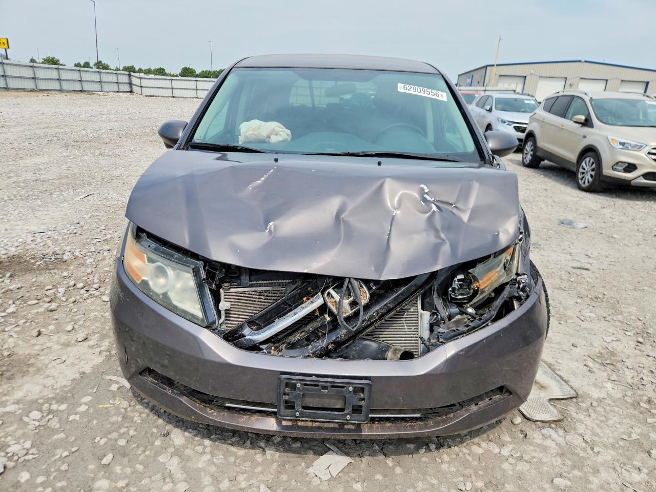 2016 Honda Odyssey Se - Фото 5