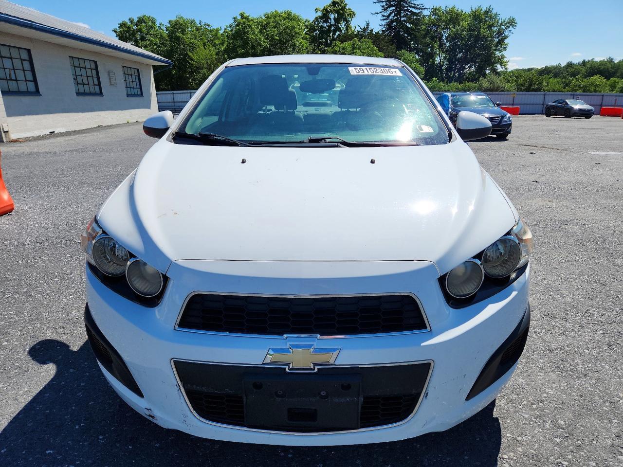 2015 Chevrolet Sonic Ls - Image 5