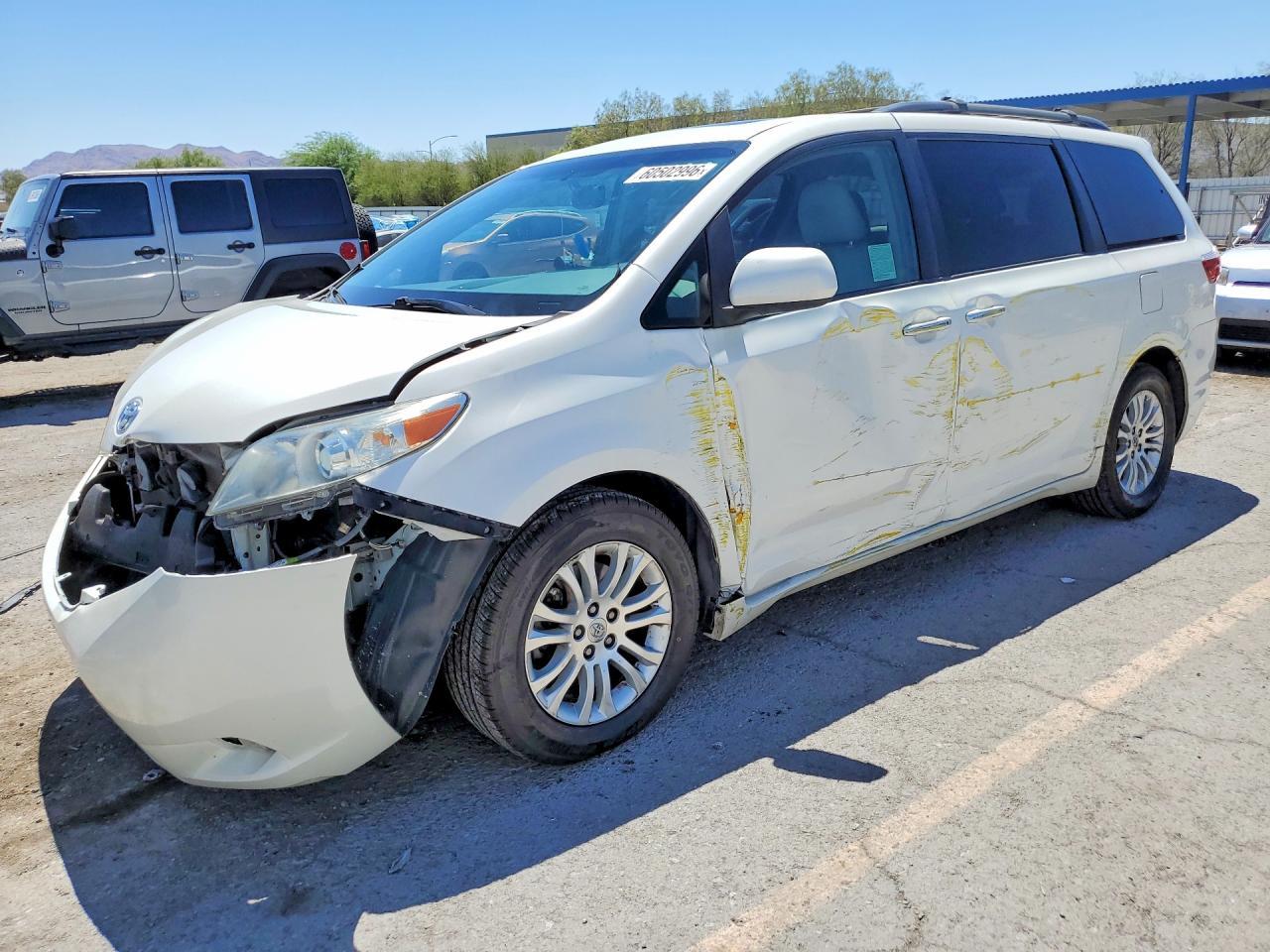 2017 Toyota Sienna Xle 8-Passenger