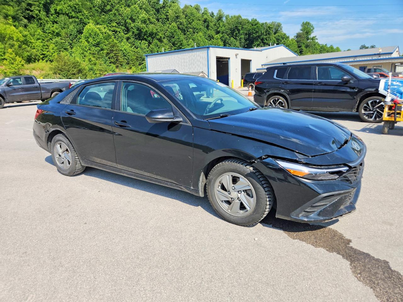 2024 Hyundai Elantra Se - Фото 4