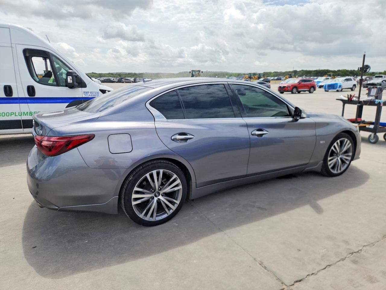 2018 Infiniti Q50 3.0T Sport - Фото 3