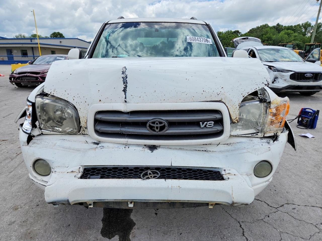 2004 Toyota Sequoia Sr5 - Image 5