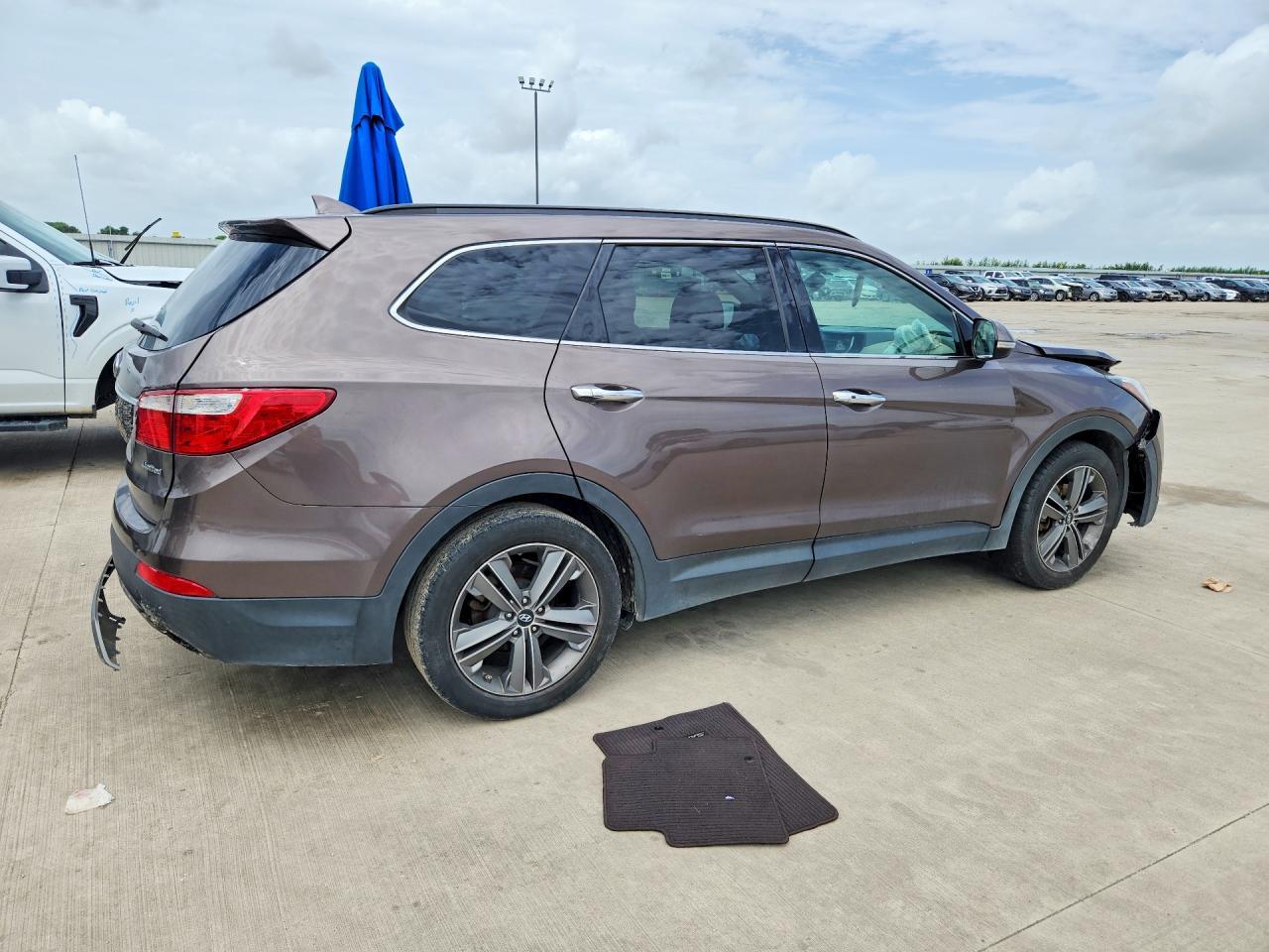 2013 Hyundai Santa Fe Limited - Image 3