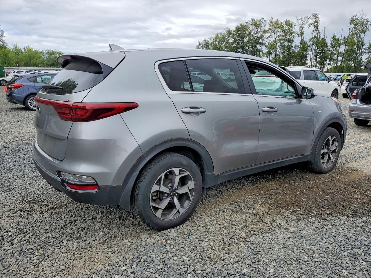 2020 Kia Sportage Lx - Image 3