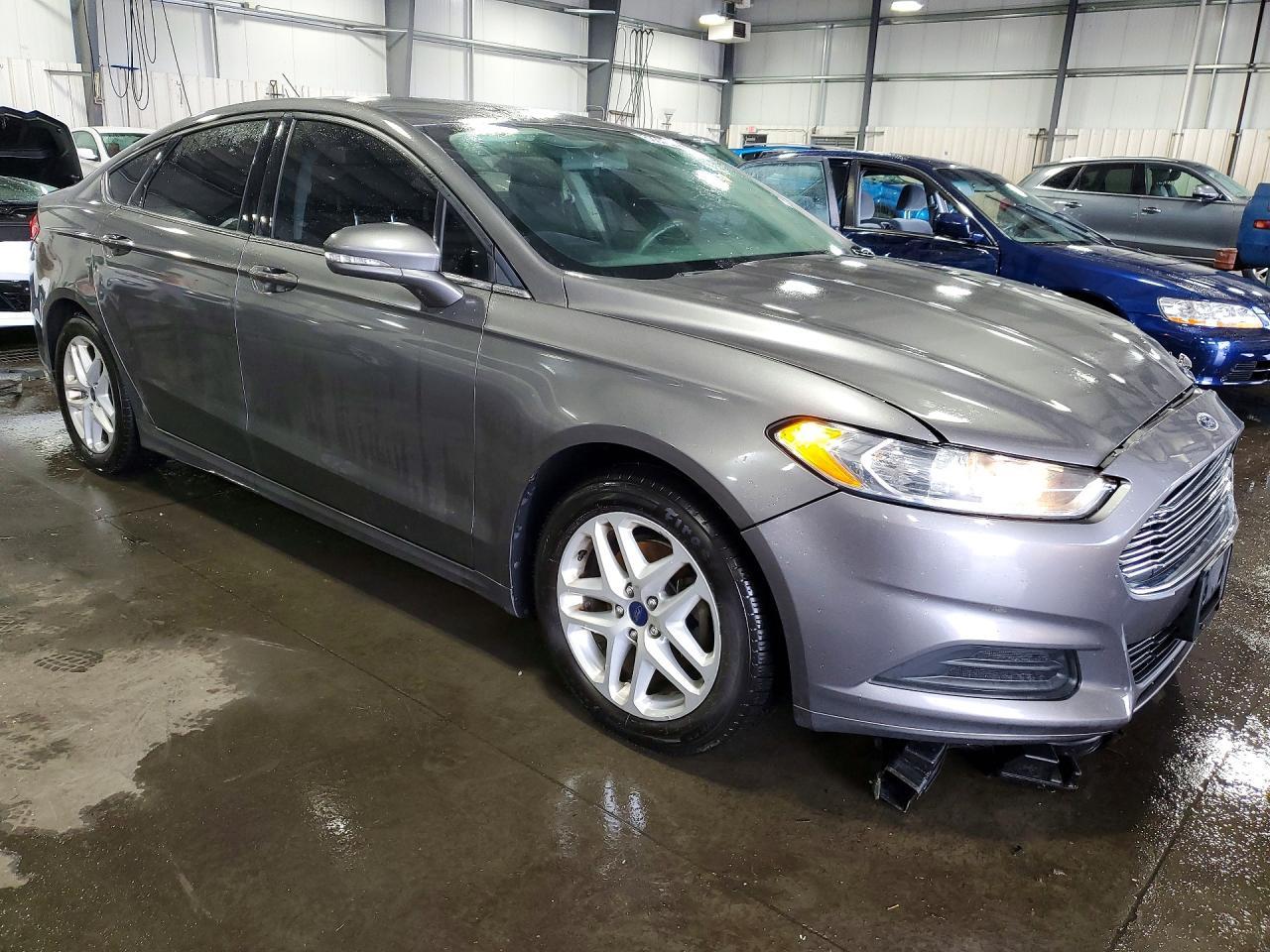 2014 Ford Fusion Se - Фото 4