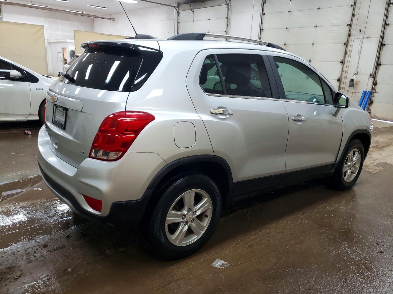 2017 Chevrolet Trax 1Lt - Фото 3