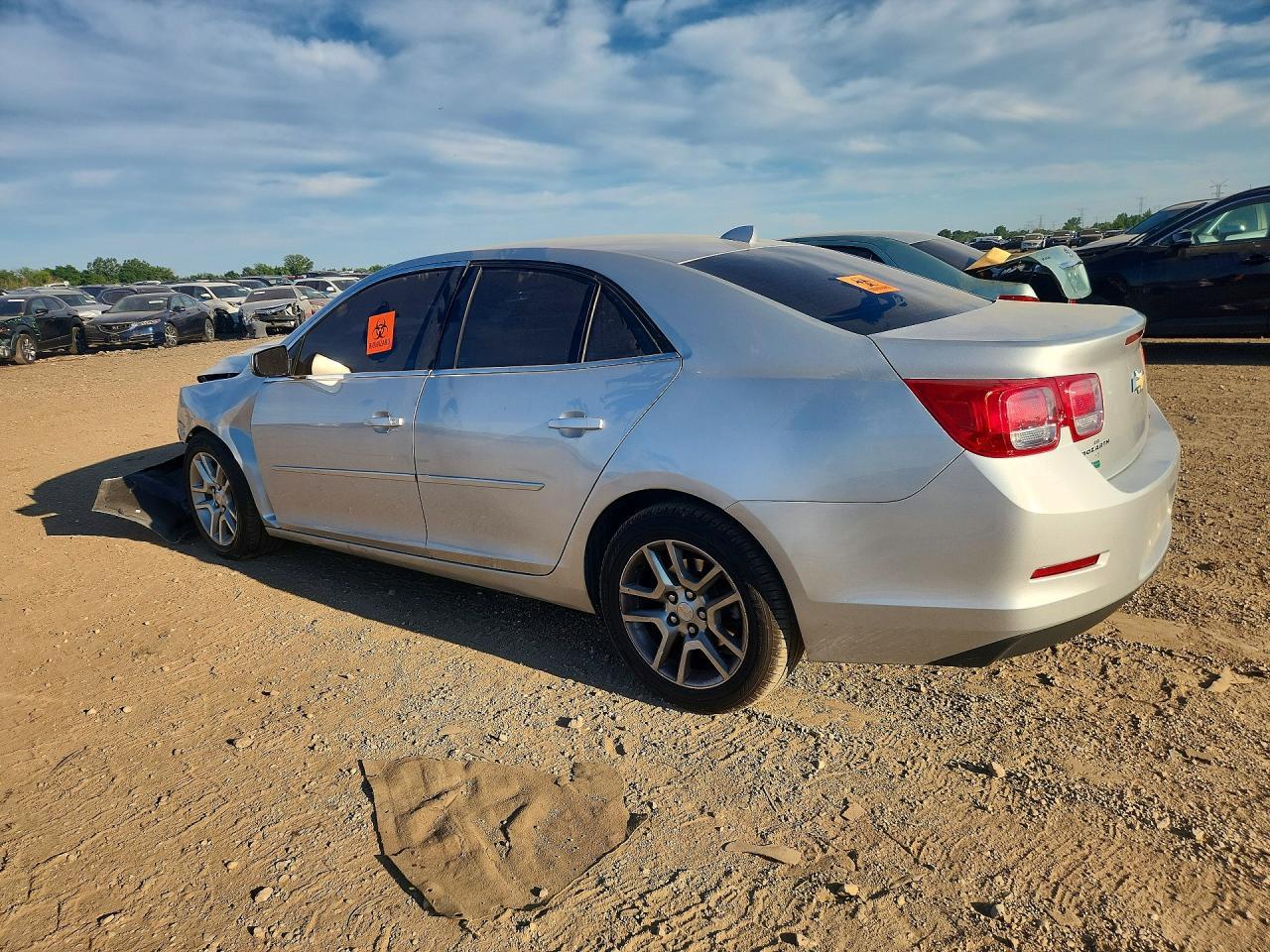2014 Chevrolet Malibu 1Lt - Фото 2