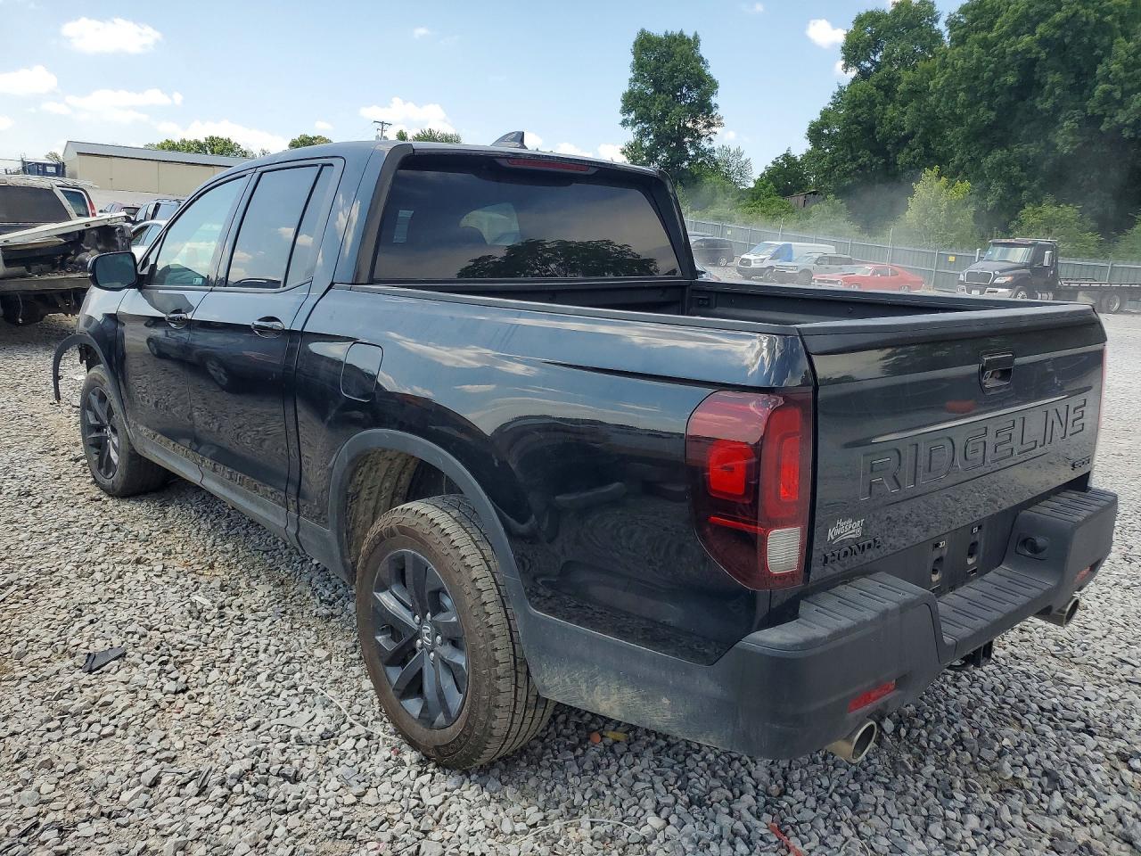 2026 Honda Ridgeline Sport - Image 2